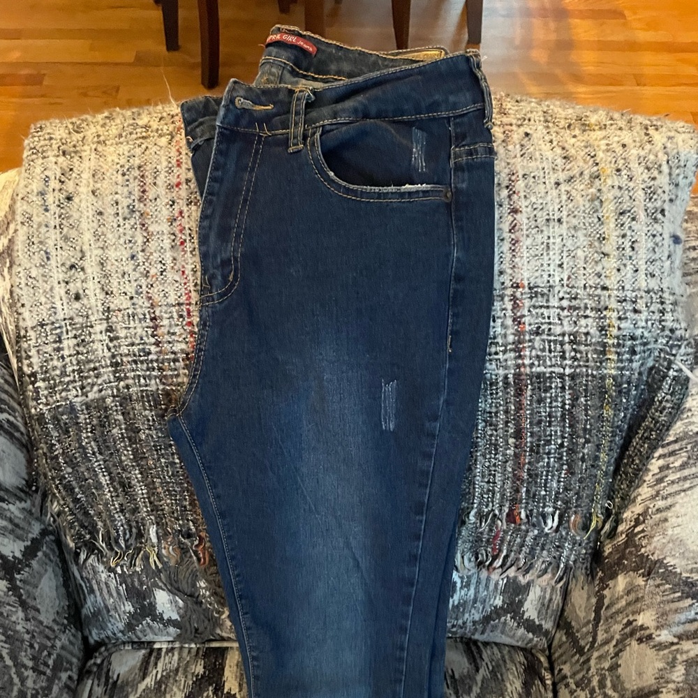 Jeans - Picture 3 of 4